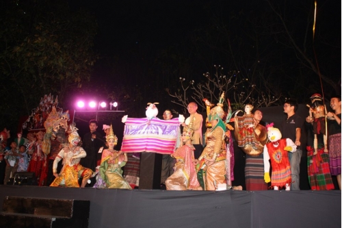  ASEAN Enchanting Puppets 2013