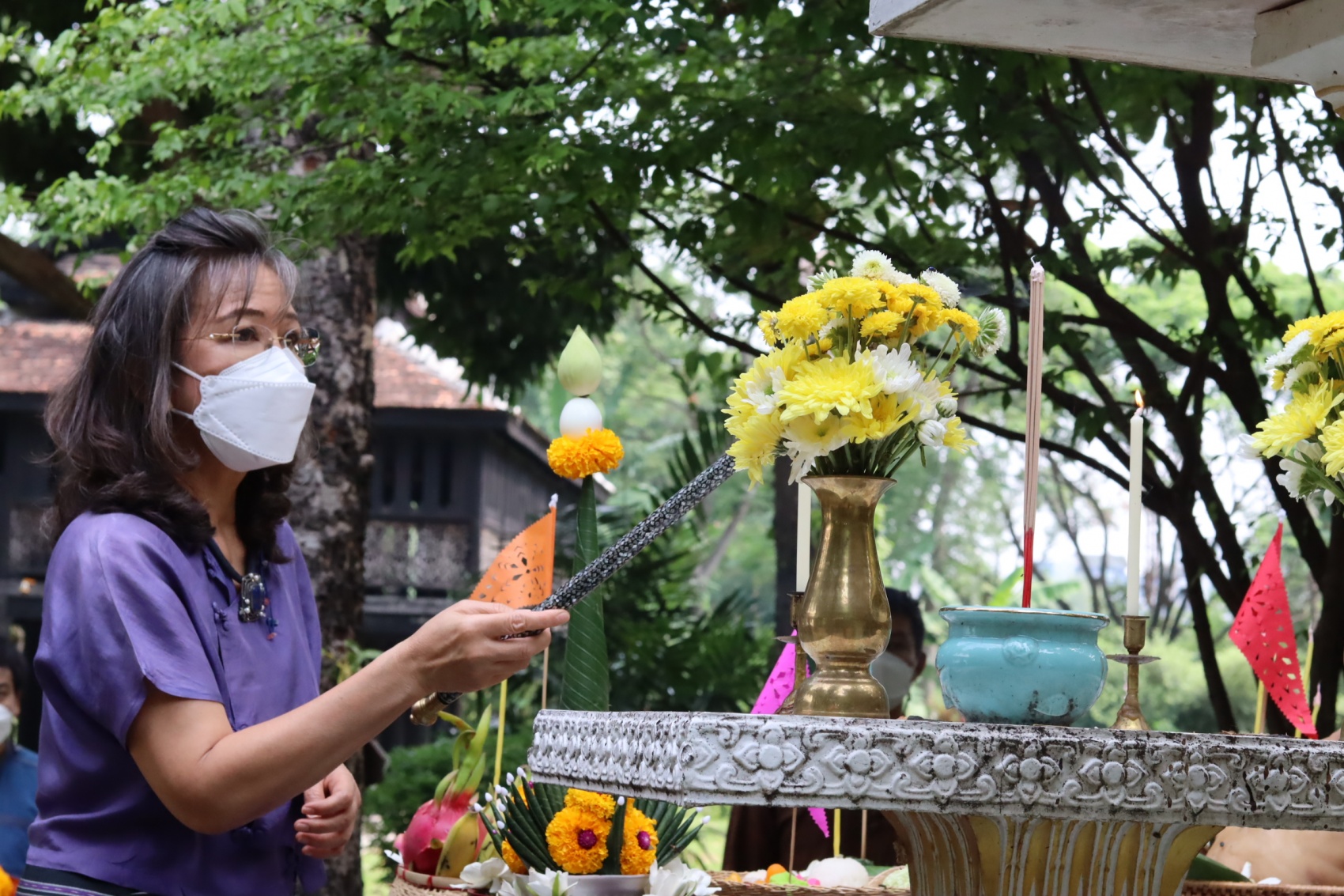 พิธีไหว้พระภูมิเจ้าที่เนื่องในเทศกาลปี๋ใหม่เมือง  2565