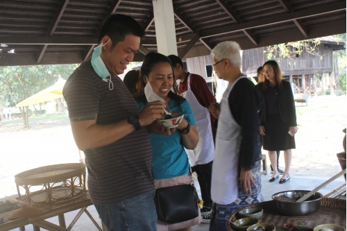 อบรมหลักสูตรระยะสั้นอาหารล้านนา (ประเภทแกง)