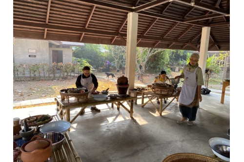 อบรมหลักสูตรระยะสั้นอาหารล้านนา (ประเภทแกง)