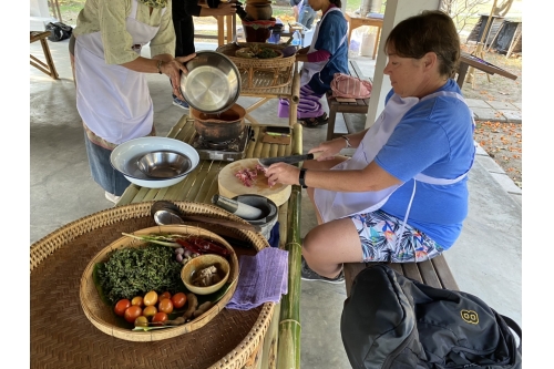 อบรมหลักสูตรระยะสั้นอาหารล้านนา (ประเภทแกง)