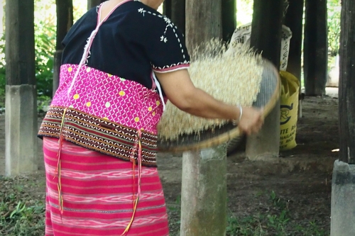 ปกาเกอะญอ 