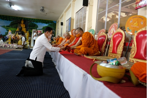 ร่วมพิธีถวายเทียนพรรษา มหาวิทยาลัยเชียงใหม่ เนื่องในเทศกาลเข้าพรรษาประจำปี 2563