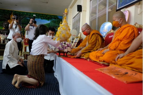 ร่วมพิธีถวายเทียนพรรษา มหาวิทยาลัยเชียงใหม่ เนื่องในเทศกาลเข้าพรรษาประจำปี 2563