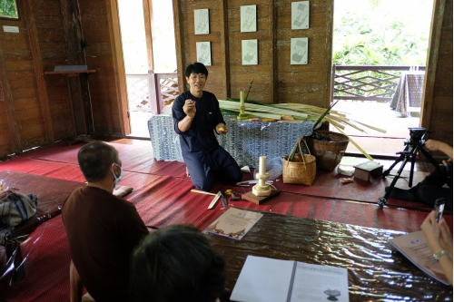 อบรมหลักสูตรระยะสั้นการทำเทียนในพิธีกรรม (ทำต้นผึ้งเเละต้นเทียน) วันที่ 30 กรกฎาคม 2563