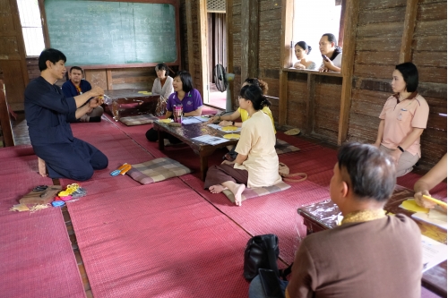 อบรมหลักสูตรระยะสั้นการทำเทียนในพิธีกรรม (ทำต้นผึ้งเเละต้นเทียน) วันที่ 30 กรกฎาคม 2563