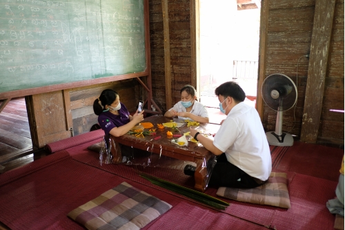 อบรมหลักสูตรระยะสั้นการทำเทียนในพิธีกรรม (ทำต้นผึ้งเเละต้นเทียน) วันที่ 30 กรกฎาคม 2563