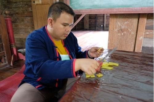 อบรมหลักสูตรระยะสั้นการทำเทียนในพิธีกรรม (ทำต้นผึ้งเเละต้นเทียน) วันที่ 30 กรกฎาคม 2563