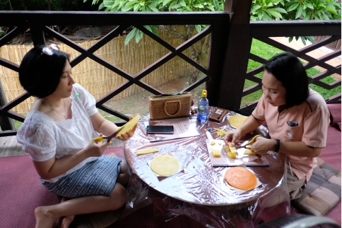 อบรมหลักสูตรระยะสั้นการทำเทียนในพิธีกรรม (ทำต้นผึ้งเเละต้นเทียน) วันที่ 30 กรกฎาคม 2563