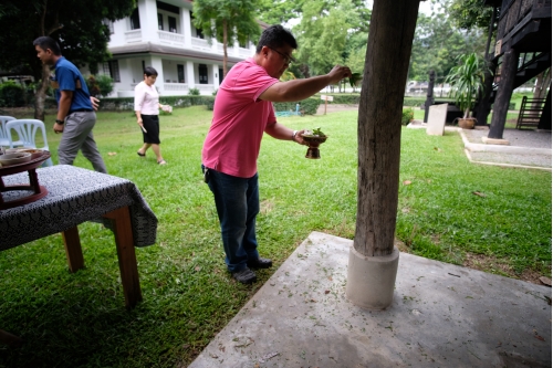 พิธีบอกกล่าววิญญาณผู้ปกปักรักษาเรือนไทลื้อ (หม่อนตุด) และหลองข้าวสารภี เพื่อดำเนินงานโครงการ Conservation of Traditional Lanna Architecture in Chiang Mai ภายใต้ทุนรางวัล AFCP 2019 – 2021