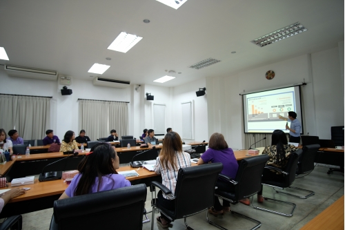 กิจกรรม Happy Money การฟังบรรยาย เรื่อง การวางแผนการออมเงินเพื่อการลงทุนสำหรับมนุษย์เงินเดือน