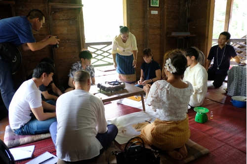  อบรมหลักสูตรระยะสั้นการทำเทียนในพิธีกรรม (การทำเทียนร่ำห้อง-ประทีปเทียนหอม) วันที่ 31 กรกฎาคม 2563