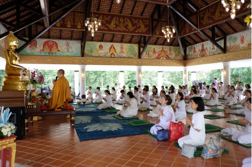 พิธีเปิดโครงการบวชเนกขัมมจาริณี เพื่อถวายเป็นพระราชกุศลเนื่องในโอกาสที่ สมเด็จพระนางเจ้าสิริกิติ์ พระบรมราชินีนาถ พระบรมราชชนนีพันปีหลวง ทรงเจริญพระชนมพรรษา 88 พรรษา 