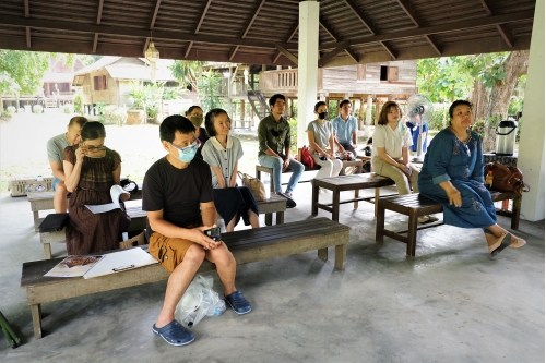 การอบรมหลักสูตรระยะสั้นการวาดภาพสีน้ำภูมิทัศน์และเรือนโบราณล้านนา (การวาดภาพต้นไม้) 