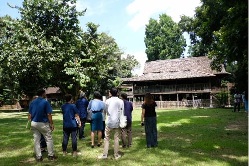 การประชุมคณะกรรมการตรวจรับพัสดุ (กรณีตรวจงานจ้างก่อสร้าง) งานจ้างปรับปรุงซ่อมแซมเรือนไทลื้อ (หม่อนตุด) ครั้งที่ 2/2563