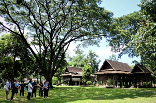 การประชุมคณะกรรมการตรวจรับพัสดุ (กรณีตรวจงานจ้างก่อสร้าง) งานจ้างปรับปรุงซ่อมแซมเรือนไทลื้อ (หม่อนตุด) ครั้งที่ 2/2563