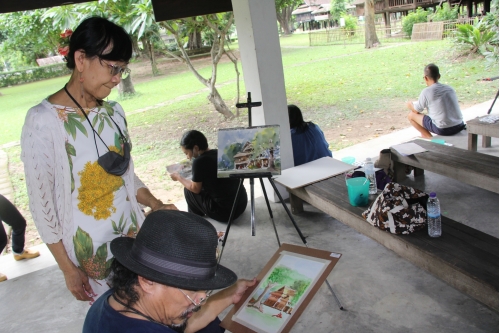 การอบรมหลักสูตรระยะสั้นการวาดภาพสีน้ำภูมิทัศน์และเรือนโบราณล้านนา (การวาดภาพต้นไม้) 