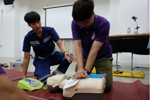 โครงการอบรมการปฐมพยาบาลเบื้องต้น และการช่วยชีวิตขั้นพื้นฐาน 