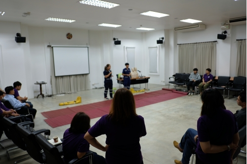 โครงการอบรมการปฐมพยาบาลเบื้องต้น และการช่วยชีวิตขั้นพื้นฐาน 