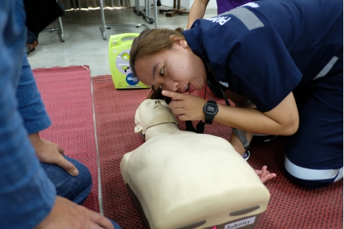 โครงการอบรมการปฐมพยาบาลเบื้องต้น และการช่วยชีวิตขั้นพื้นฐาน 