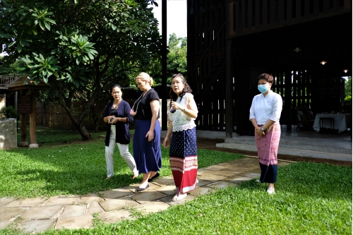 ให้การต้อนรับคุณ Lydia Barraza ผู้ช่วยทูตฝ่ายวัฒนธรรมและการศึกษา สถานเอกอัครราชทูตสหรัฐอเมริกาประจำประเทศไทย