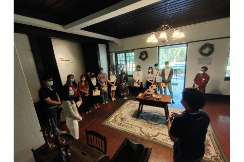 ภาควิชาบรรณารักษศาสตร์และสารสนเทศ คณะมนุษยศาสตร์ มหาวิทยาลัยเชียงใหม่ เข้าทัศนศึกษาพิพิธภัณฑ์เรือนโบราณล้านนา มช.