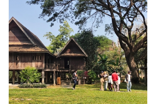 สาขาวิชาการถ่ายภาพสร้างสรรค์ คณะวิจิตรศิลป์ มหาวิทยาลัยเชียงใหม่ เข้าเยี่ยมชมพิพิธภัณฑ์เรือนโบราณล้านนา มช.