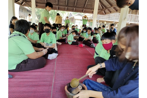 คณะครูและนักเรียนจากโรงเรียนต้นกล้า เข้าทัศนศึกษาและทำกิจกรรมศิลปวัฒนธรรม ณ พิพิธภัณฑ์เรือนโบราณล้านนา มช.  