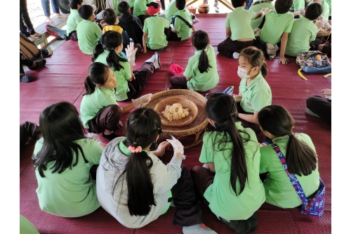 คณะครูและนักเรียนจากโรงเรียนต้นกล้า เข้าทัศนศึกษาและทำกิจกรรมศิลปวัฒนธรรม ณ พิพิธภัณฑ์เรือนโบราณล้านนา มช.  