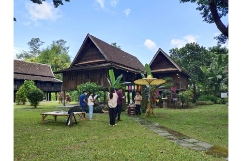 ให้การสัมภาษณ์สื่อ Thai PBS