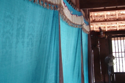 รูปแบบและลักษณะบ้านของไทดำ