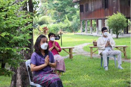 พิธีไหว้พระภูมิเจ้าที่เนื่องในเทศกาลปี๋ใหม่เมือง  2565