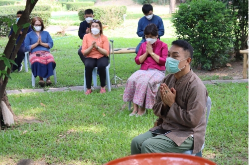 พิธีไหว้พระภูมิเจ้าที่เนื่องในเทศกาลปี๋ใหม่เมือง  2565