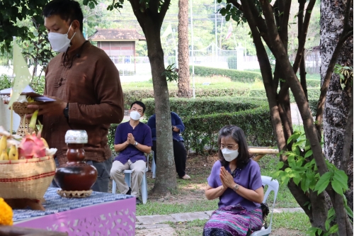 พิธีไหว้พระภูมิเจ้าที่เนื่องในเทศกาลปี๋ใหม่เมือง  2565