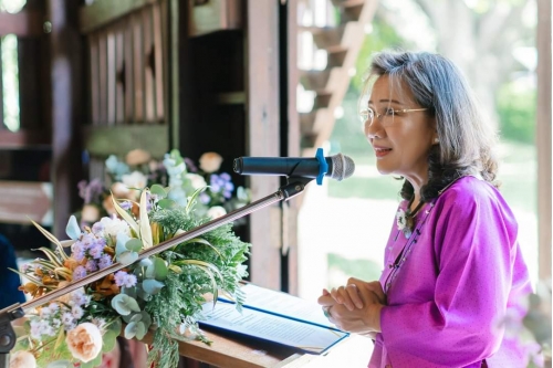 พิธีมอบโล่ประกาศเกียรติคุณเฮือนต้นแบบในการอนุรักษ์ฟื้นฟูเฮือนโบราณ