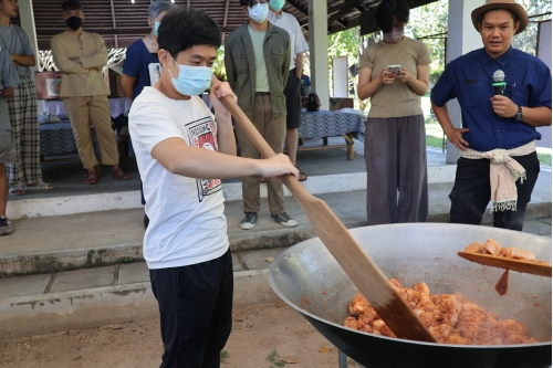 กิจกรรม Localicious Phenomenon Workshop : ลาบเนื้อ เเละเเกงฮังเล ภายใต้งานเทศกาล Chiang Mai Design Week 2022