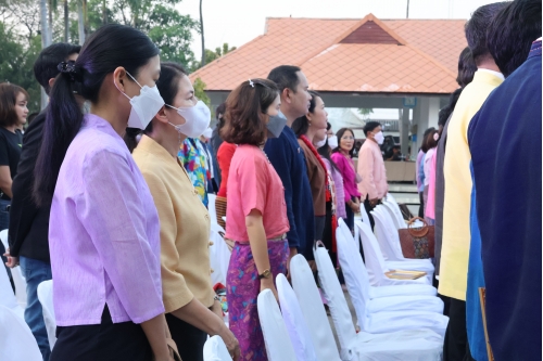 เป็นผู้แทนรับมอบใบประกาศเกียรติคุณผู้สนับสนุนการจัดงานมหกรรมไม้ดอกไม้ประดับจังหวัดเชียงใหม่ ครั้งที่ 46