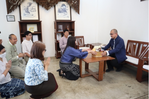 พิธีสระเกล้าดำหัวผู้อำนวยการสำนักส่งเสริมศิลปวัฒนธรรมและล้านนาสร้างสรรค์ มหาวิทยาลัยเชียงใหม่