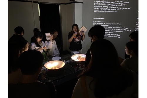 ให้การต้อนรับนักศึกษาเเละคณาจารย์จากสาขาวิชาสถาปัตยกรรมศาสตร์ภายใน คณะสถาปัตยกรรมศาสตร์และศิลปกรรมศาสตร์ มหาวิทยาลัยพะเยา