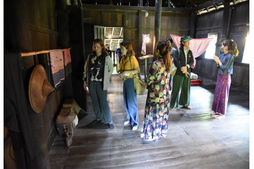 พิพิธภัณฑ์เรือนโบราณล้านนา มช. ให้การต้อนรับคณะกรรมการตรวจประเมินลงพื้นที่ การคัดเลือกรางวัลอุตสาหกรรมท่องเที่ยวไทย The 14th  Thailand Tourism Awards 2023 