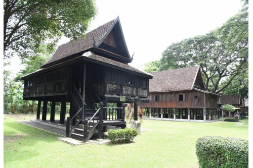 พิพิธภัณฑ์เรือนโบราณล้านนา มช. ให้การต้อนรับคณะกรรมการตรวจประเมินลงพื้นที่ การคัดเลือกรางวัลอุตสาหกรรมท่องเที่ยวไทย The 14th  Thailand Tourism Awards 2023 