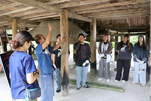 พิธีเปิดโครงการ “อบรมเชิงปฏิบัติการด้านสถาปัตยกรรมเรือนพื้นถิ่นล้านนา”  (เรือนเครื่องผูก)  