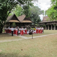 คณะครูและนักเรียนจากโรงเรียนดาราวิทยาลัย เยี่ยมชมพิพิธภัณฑ์เรือนโบราณล้านนา มช.