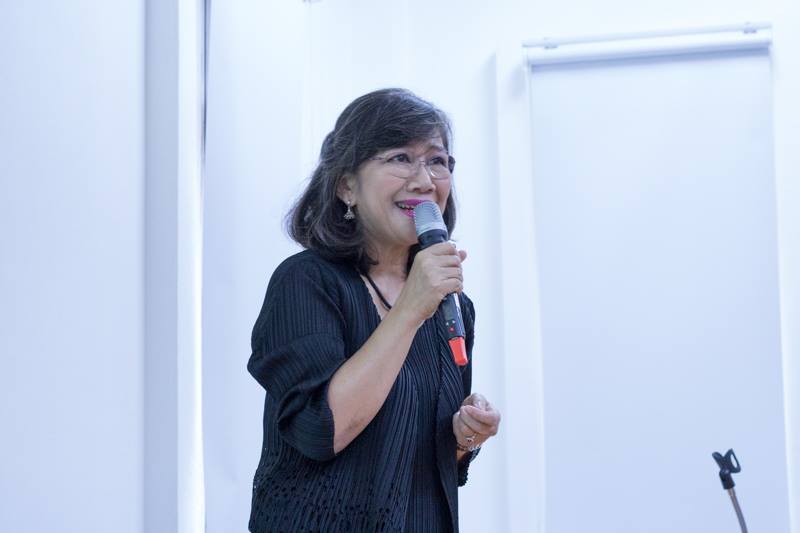 การบรรยาย ในหัวข้อ “Chiang Mai Hobby Hut Puppet Troupe on the World Stage and the Living Museum” โดย ผู้ช่วยศาสตราจารย์วิลาวัณย์ เศวตเศรนี รักษาการแทนผู้อำนวยการสำนักส่งเสริมศิลปวัฒนธรรม มหาวิทยาลัยเชียงใหม่